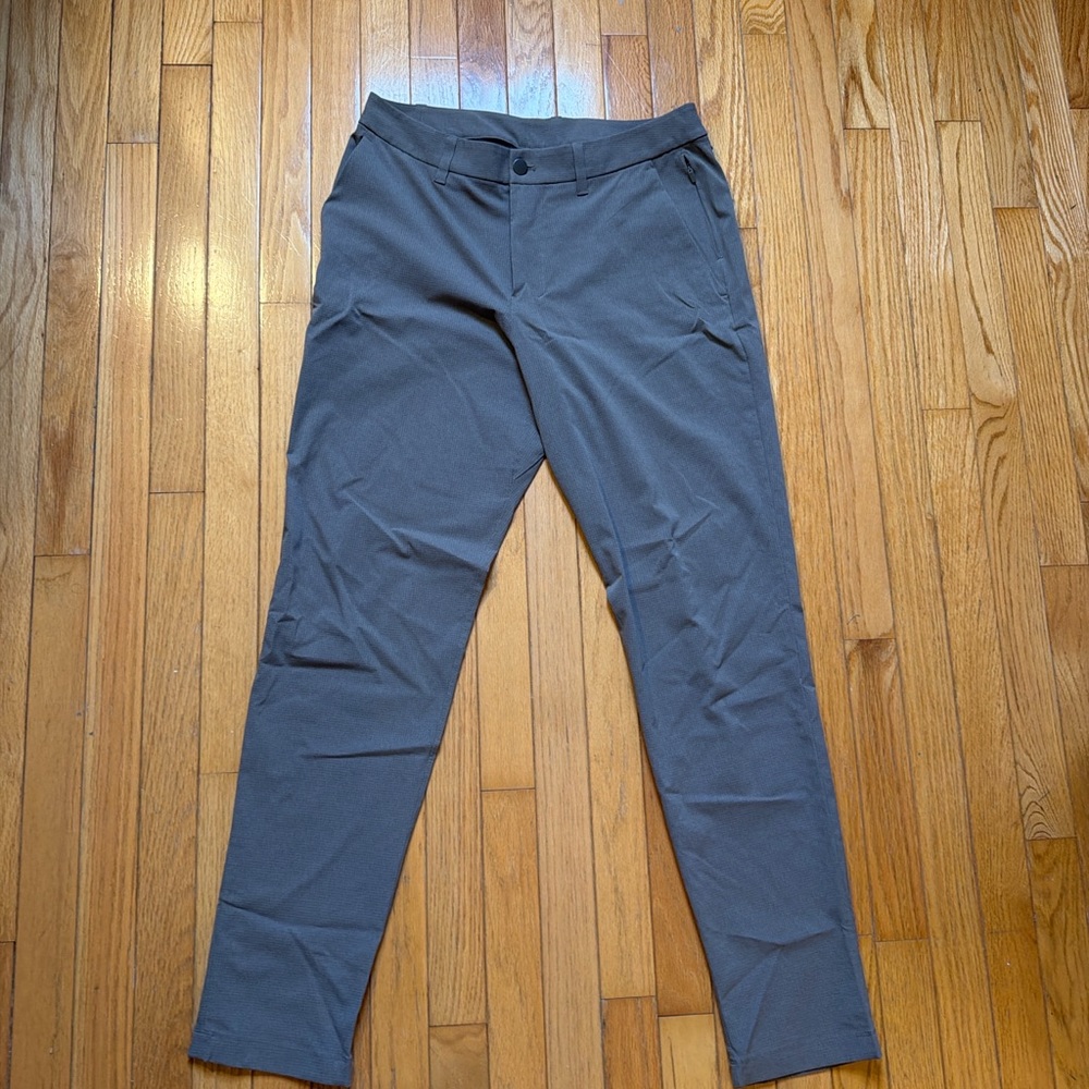 lululemon Commission Pant Slim Men’s 32 Gray Warpstreme Stretch